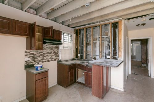 8809 Lowe Ave, Chicago IL 60620-2129 exterior