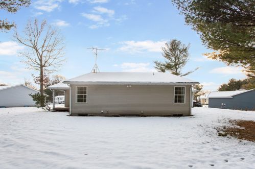 332 Densmore St, Meskegon MI  49442-1511 exterior