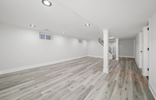 7521 Olcott Ave, Chicago IL  60631-4371 exterior