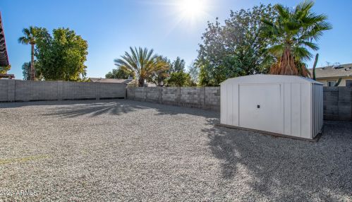 3437 Acoma Dr, Phoenix AZ 85032-4830 exterior