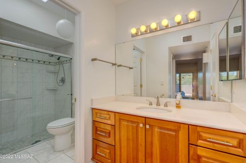 5048 Placita Del Lazo, Tucson AZ  85750-1529 exterior