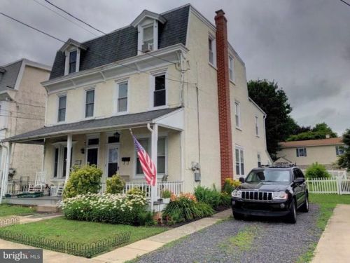 132 5th Ave, Limerick PA  19468-2005 exterior