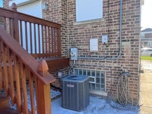 8635 Winchester Ave, Chicago IL 60620-5450 exterior