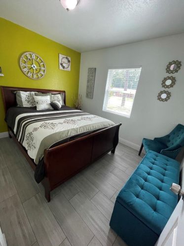 7019 Blossom Ave, Tampa FL 33614-3137 exterior