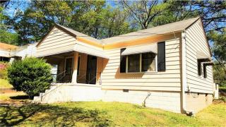 322 Laquita Dr, Atlanta GA  30315-6611 exterior