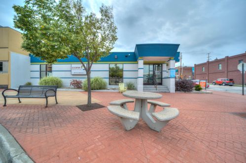 451 Western Ave, Meskegon MI  49440-1027 exterior