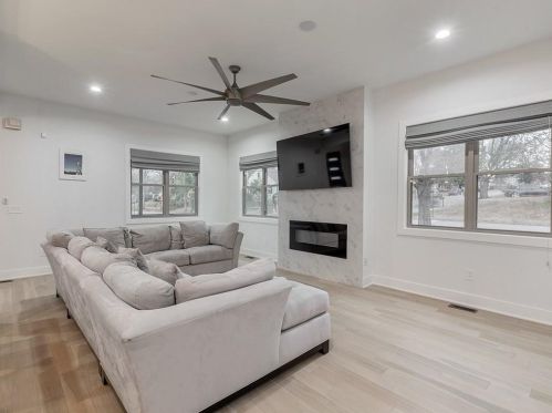 210 Mathewson Pl, Atlanta GA  30314-2629 exterior