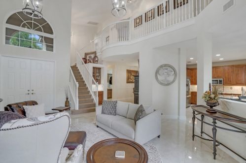 8771 Briarwood Meadow Ln, Boynton Beach FL 33473-7815 exterior