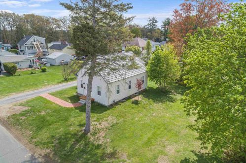 3 Broad Ave, Concord NH  03301-2734 exterior