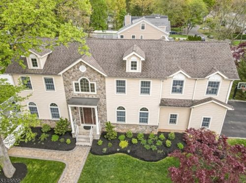 1501 Pne Grv Ave, Westfield NJ 07090-2260 exterior