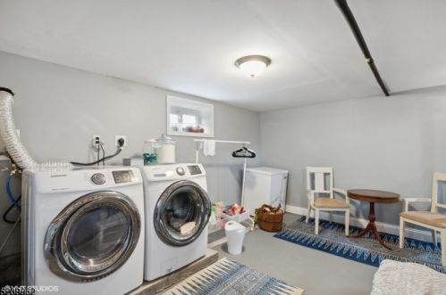 83 Jacoby St, Maplewood NJ 07040-3025 exterior