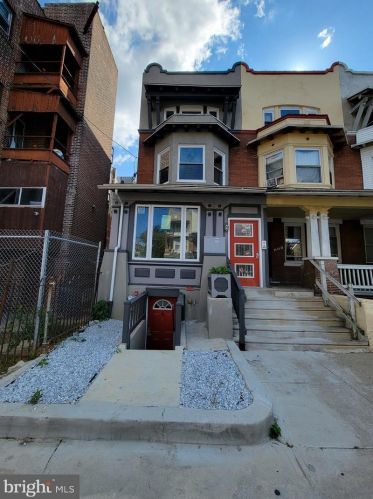 207 49 St, Philadelphia PA 19143-4444 exterior