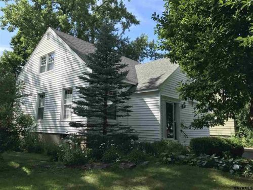 1271 Keyes Ave, Schenectady NY  12309-5727 exterior