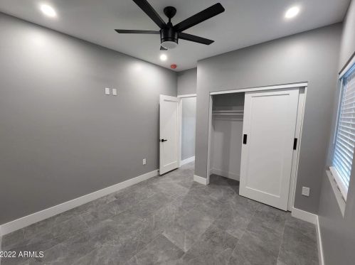 10637 16 Ave, Phoenix AZ 85021-7924 exterior