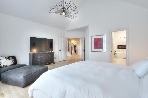 155 Belmont Trce, Atlanta GA  30328-3066 exterior