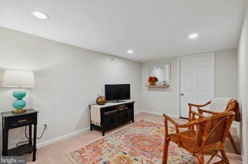 4205 Houghton St, Philadelphia PA  19128-1722 exterior