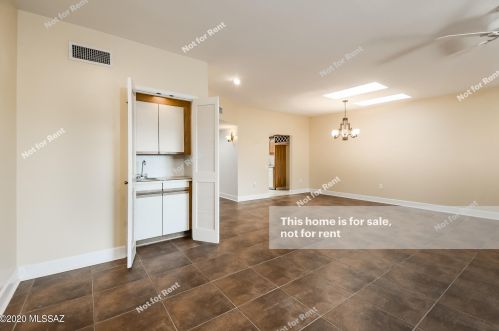 3938 Placita De Ln Moneda, Green Valley AZ 85622-5061 exterior