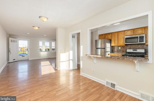 1914 Cottman Ave, Philadelphia PA  19111-3817 exterior