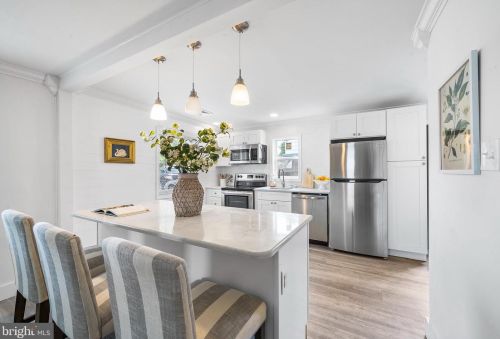 85 Florence Ave, Chester PA 19014-2102 exterior