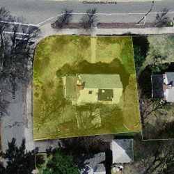 856 Commonwealth Ave, Newton MA  02459-1043 aerial view