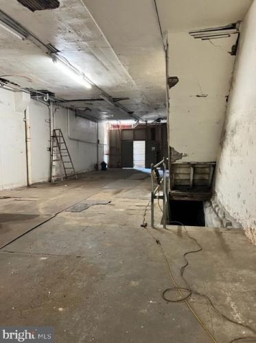 831 2nd St, Philadelphia PA 19122-1946 exterior