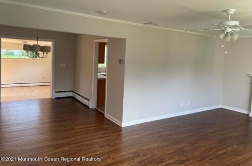 16 Community Dr, West Long Branch NJ  07764-1603 exterior