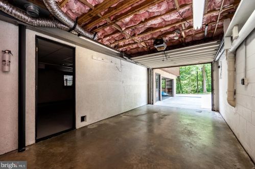 2344 Evergreen Ln, Pottstown PA 19465-8884 exterior