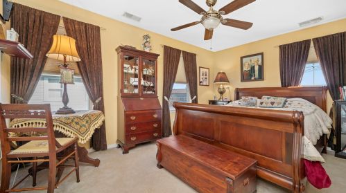 4662 Lamon Ave, Chicago IL 45740-2033 exterior