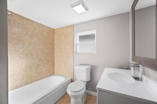 3203 Ellicott St, Tampa FL 33614-6606 exterior