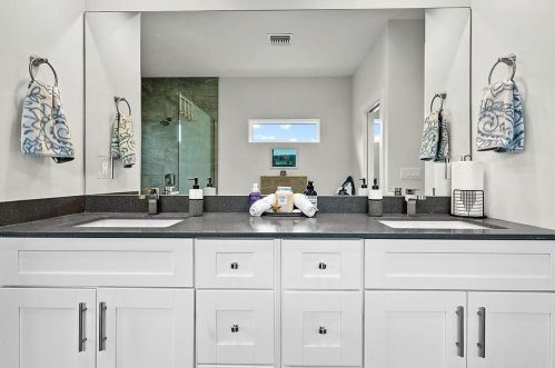 294 Ridgecrest Dr, Fort Pierce FL  34953-8303 exterior