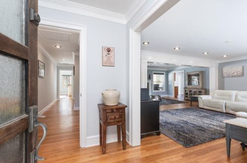 2519 Clairmont Rd, Atlanta GA 30329-2713 exterior