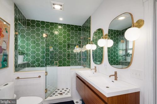 4731 Hazel Ave, Philadelphia PA  19143-2022 exterior