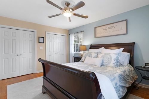 4576 Kingsgate Dr, Atlanta GA 30338-5935 exterior