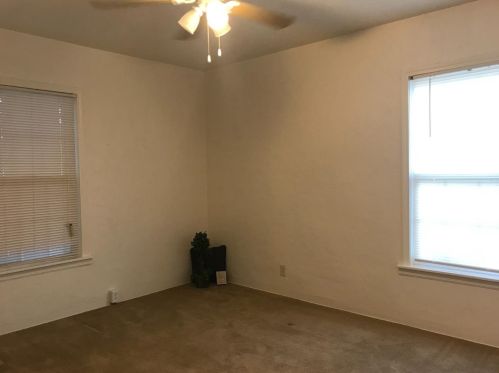 145 West Ave, Turlock CA 95380-5654 exterior