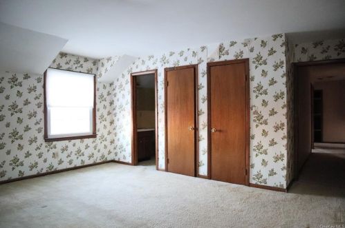 31 Kennedy Ter, Middletown NY 10940-4653 exterior