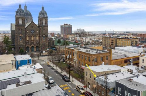 514 Monastery Pl, Union City NJ 07087-3305 exterior