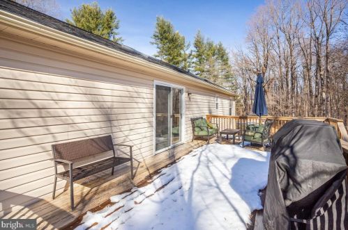 1820 Holland Clf Rd, Huntingtown MD 20639-8811 exterior