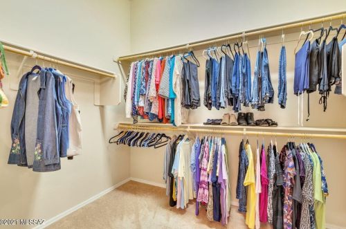 1831 Placita Canoa Azul, Green Valley AZ 85622-8079 exterior