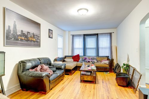 2101 Leclaire Ave, Chicago, IL 60639-3145