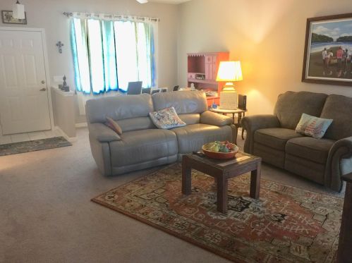 1037 Tuscany Dr, Fort Pierce, FL 34986-2188