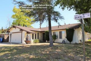 4940 Diablo Dr, Sacramento CA  95842-2649 exterior