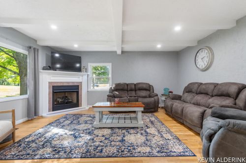 5482 Ravine Rd, Kalamazoo MI 49009-9002 exterior