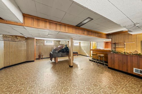 8450 Paulina St, Chicago IL 60620-4744 exterior