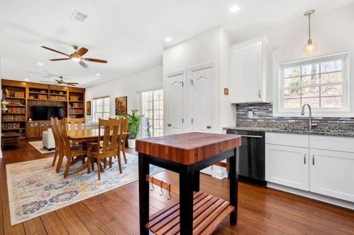 2881 May St, Pittsburgh, PA 15234