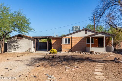 113 Blacklidge Dr, Tucson, AZ 85705-3829