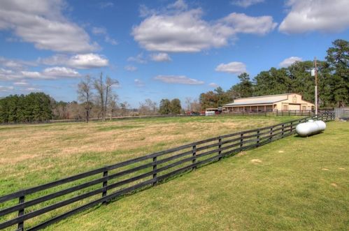 10436 League Line Rd, Conroe TX 77304-1029 exterior