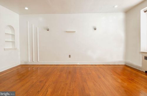 1419 Magee, Philadelphia PA 19111-4917 exterior