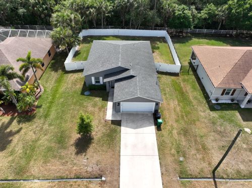 1780 Leafy Rd, Fort Pierce FL  34953-1355 exterior