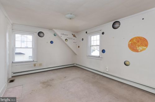 74 Edinburg Rd, Trenton NJ 08690-1204 exterior