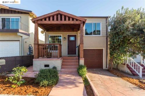 704 Solano Ave, Berkeley, CA 94706-1517